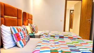 Stylish 3-Bedroom Apartment in Maarif - AC, Fast WiFi & Secure Parking