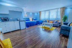 Sari Apartments