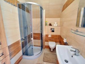 Holiday home with private sauna and garden