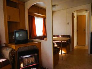 Dutch House in azy near Lake Jamno