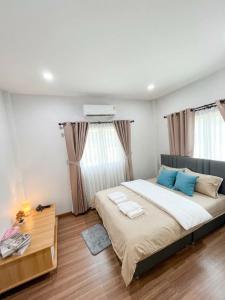 AnnaBell House 4 bedrooms 3 bathrooms
