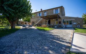 Amazing Home In Serra San Quirico With Outdoor Swimming Pool