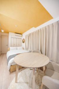 4 mins walk from Nishishinjuku-5chome Station, Designer apartment, 1st floor, up to 2 people, Grand Eggs Nishishinjuku