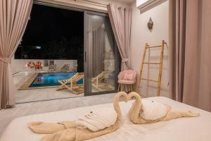Villa Toi & Moi - Infinity Pool & Sea View, 3BR