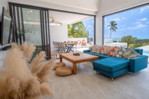 Villa Toi & Moi - Infinity Pool & Sea View, 3BR