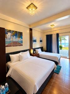 Acapulco Resort & Suites