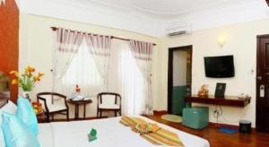 Universe Hotel