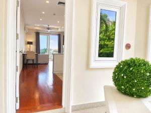 Spacious 75 sqm apartment in quiet Karon, shared pool