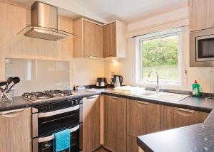 Longnor Wood Holiday Park