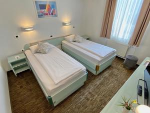 Lipa, Hotel & Bistro