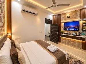 Hotel Montara Suite Near IGI Delhi Airport - Free Airport Pickup & Drop