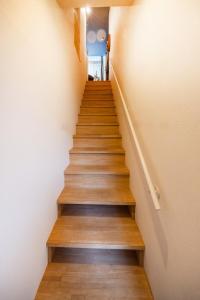 4 mins walk from Nishishinjuku-Gochome Station, Designer apartment, 2nd floor, max 2 people, Grand Eggs Nishishinjuku