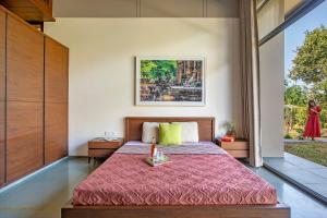 The Earth House Award-Winning Luxury Villa