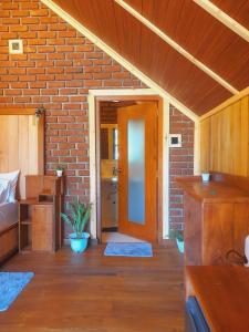 Avonest Eco Cottage Ella