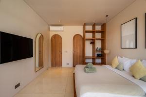Villa Harmony | 2BR w Private Pool near Bingin