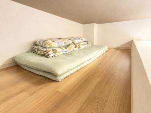 Next to Osu Kannon convenient for shopping and transportation