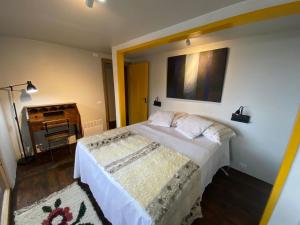 Palafito Amarillo