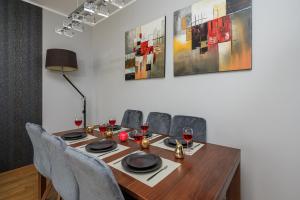Lumina I Comfort 3-room Apt with Parking & Balcony