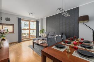 Lumina I Comfort 3-room Apt with Parking & Balcony