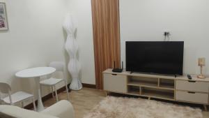 SR Land Condominium