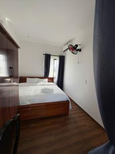 libraryhousehoian