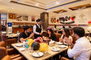 Elevate Grand Near Delhi International Airport With - Free Airport Pickup