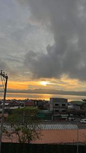 3Z Sea View 2BR Condo in Samal Island Gateway