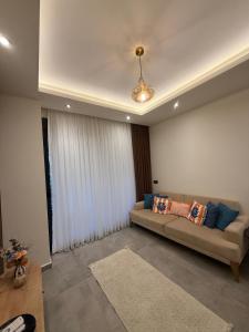 BAHÇELİ ÖZEL DAİRE f3