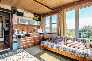 GRAPPA Goldhill Wineyard & Lodges