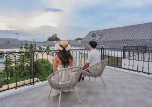 Chelan House Khaoyai Pool Villa Pak Chong