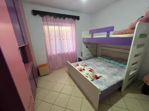 Ajsi House