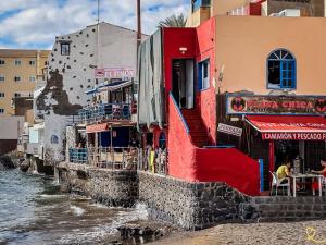 RenTenerife El Medano Beach Life