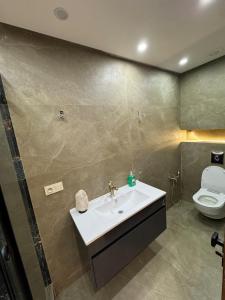 Luxurious River View Apartment Kenitra