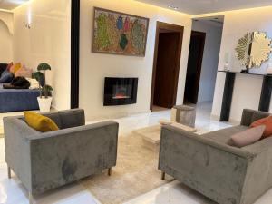 Luxurious River View Apartment Kenitra