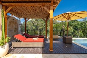 Villa Carpe Diem - Mediterranean 2BR with Jungle Views in Nyanyi