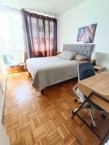 Habitaciones, 6 norte con San Martin con baño compartido
