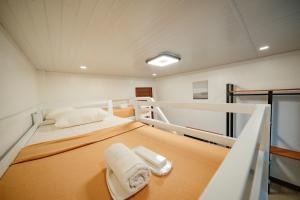 Tagaytay Twin Residences with Plunge Pool J&J PLACE