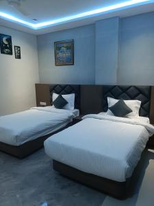 Hotel Prabhat Stay