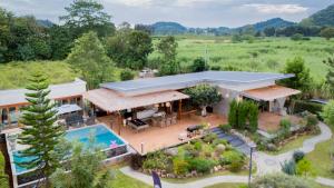 Olive hill pool villa khaoyai
