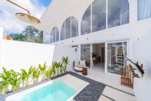 Villa 3 - Modern 1BR Loft Villa with Private Pool in Balangan