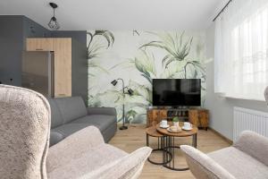 Comfortable Apartment in Warsaw Balcony and Parking by Noclegi Renters