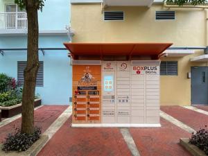 Your Home Getaway in the South 1 Bedroom C2-3i F