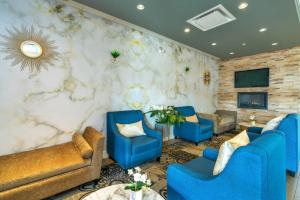 Comfort Inn & Suites Surrey