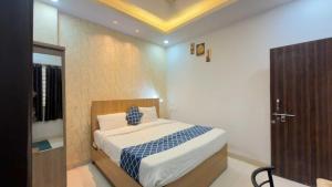 Collection O Vijay Nagar Square Indore Formerly C&D Stay