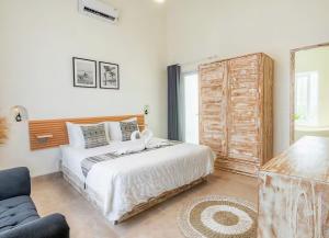 Casa Mia Boutique Luxury Balangan Beach