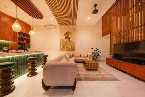 The Tidehouse - 3BR Wellness Villa 3 Min to Beach with Seaview