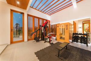 The Tidehouse - 3BR Wellness Villa 3 Min to Beach with Seaview