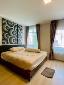 Serene 2-Bedroom House Rental in Bang Kaeo, Thailand