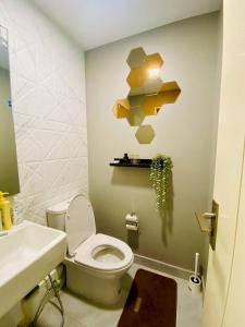 Serene 2-Bedroom House Rental in Bang Kaeo, Thailand