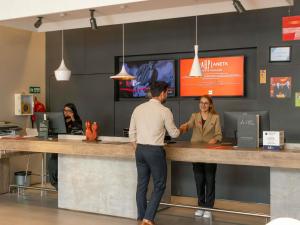 Hotel Ibis Cali Granada
